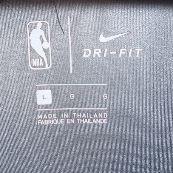 Nike Warriors warm up Jacket, Dark Gray, Size Large. It is in Great Condition - Picture 3 of 3